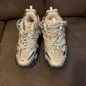 Balenciaga tracks